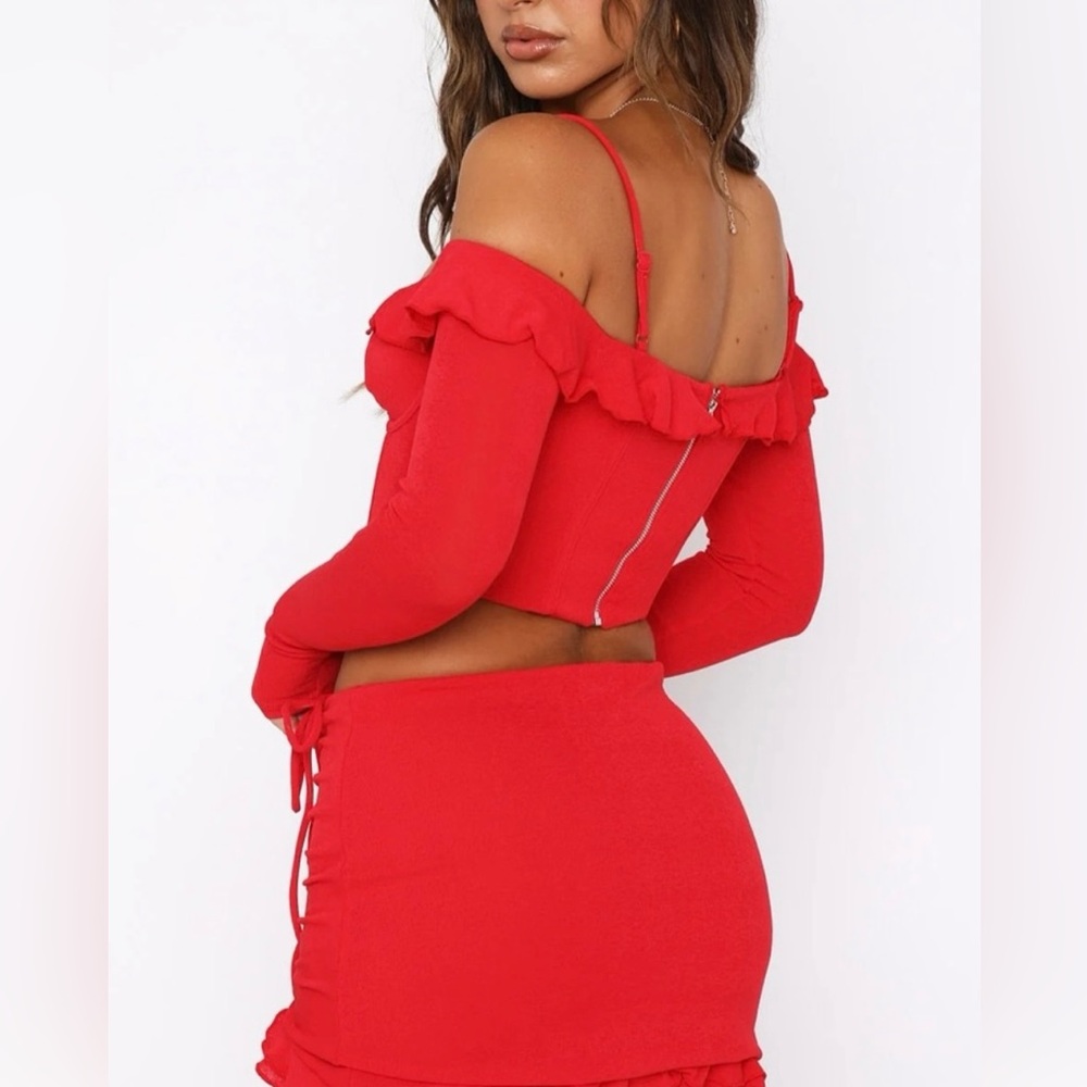 Stylish Red Two-Piece Set - Picture 4 of 6